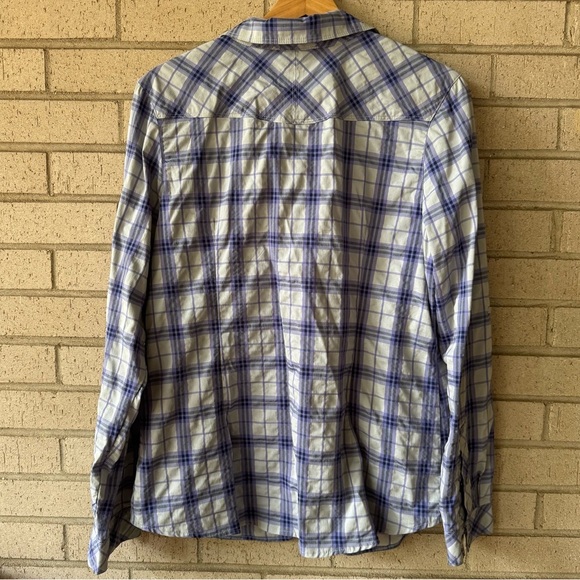 REI Shirt Womens Small Plaid Rivet Snap Front Lightweight Casual Hiking Nylon - Picture 6 of 6